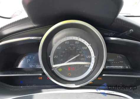 2018 Toyota Yaris Ia z USA, uszkodzony, nr VIN 3MYDLBYV5JY332643